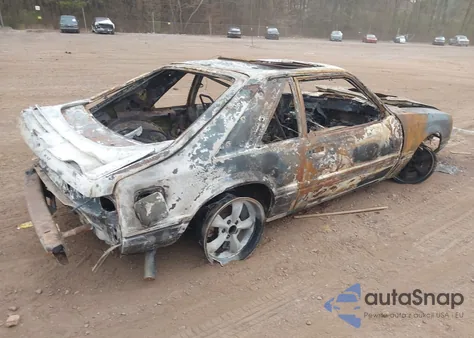 1989 Ford Mustang Gt/Cobra Gt z USA, uszkodzony, nr VIN 1FABP42E1KF123526